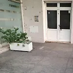 Apartment Luklena *
