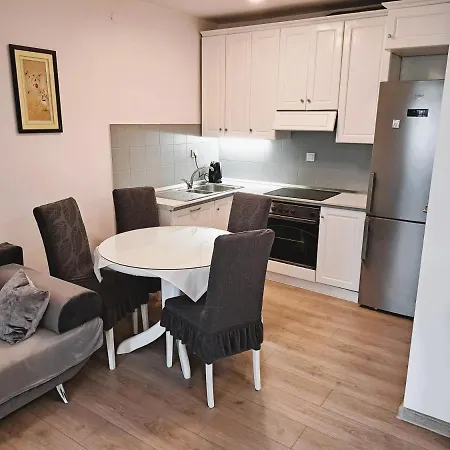 Luklena Apartamento