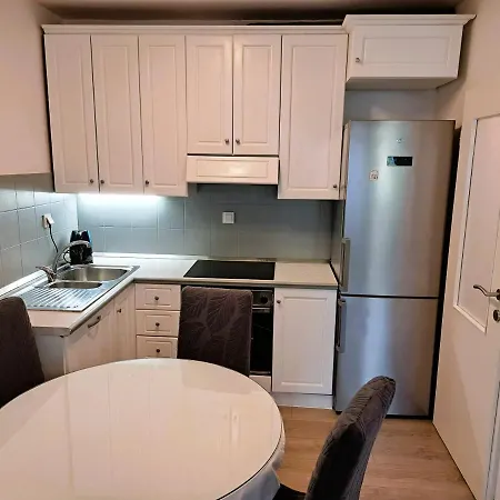 Luklena Apartamento